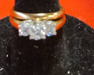 14 K Diamond ring