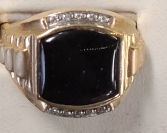 14K ring with Diamonds