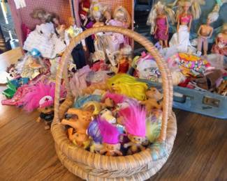 My little pony.    Barbies vintage