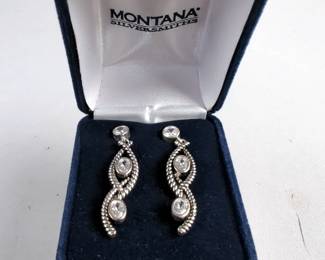 Montana Silversmiths Ladies Dangle Earings With Cubic Zircinia And Rhodium Plate Over Brass 