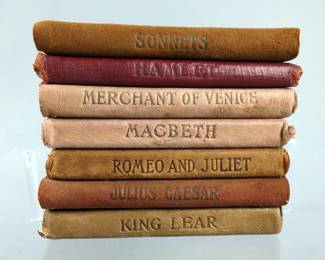Little Leather Library Shakespeare Book Set, Qty. 7, Hamlet, Sonnets, Merchant Of Venice, Macbeth, Romeo And Juliet, Julius Caesar, King Lear
