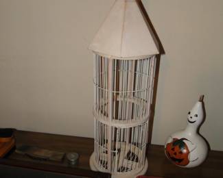 Tall skinny bird house