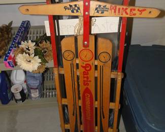 Vintage runner sled