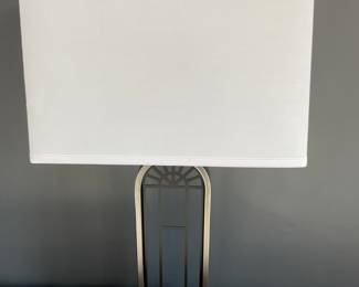 Metal table lamp. 