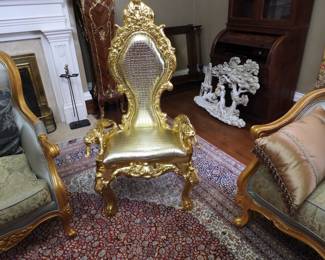 Royal wedding chairs Gold 