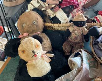 Very vintage Teddy bears