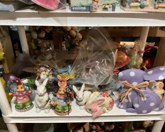 and more Easter Bunnies!