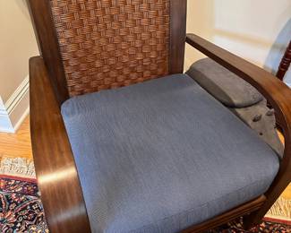 Lounge Chair (Pic Without Back Pillow) & Ottoman