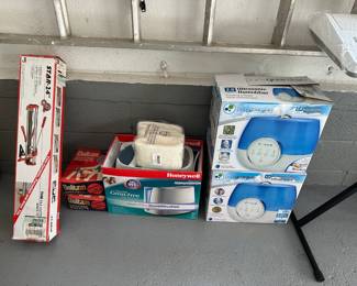 Humidifiers, Tile Cutter
