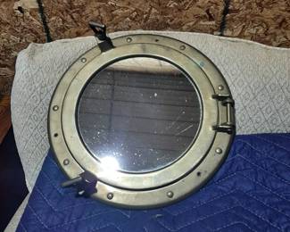 Replica Porthole