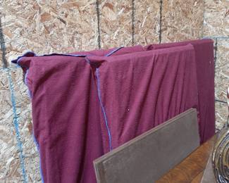 Extra Leaves for Dining Room Table