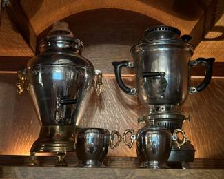 Coffee urn with kerosene warmer