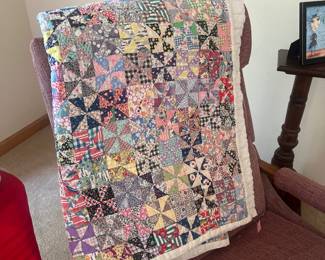 Vintage pin wheel quilt