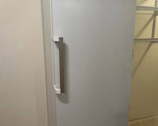 Upright freezer
Available for presale 
$350