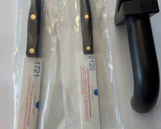 Cutco Trimmer 1721 Knife * Cutco Paring 2120 Knife * Factory Sealed Plastic Bags * Henkels Sharpener
