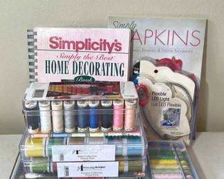 New in Boxes Threads * Gutermann * Madeira * Dritz LED Small Light * Books
