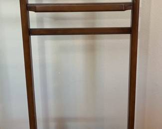 Dressing Valet and Men’s Cologne, Shoe Horn & Brush, New Wallet, Soap & Shaving Cream
