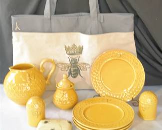 Bees! Zions Mercantile Plate & Pitcher Set with Honey, Salt & Pepper * Cute Bag & Fabric
