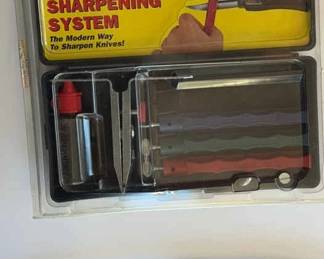 New Cutco Cheese Knife 1504 in factory sealed bag * Lanskey Knife Sharpening System
