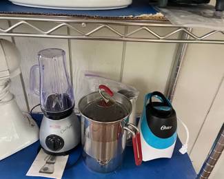 More kitchen appliances.