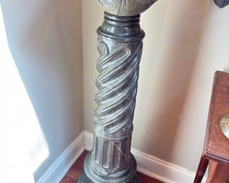 Green marble column