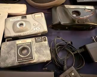 Kodak Instamatic S-20 camera