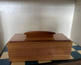 #40	wood box with lid 8x3x3	 $25.00 

