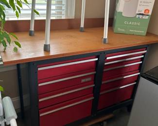 #172	Unbranded work bench 54x22x36 9 drawers	 $75.00 
