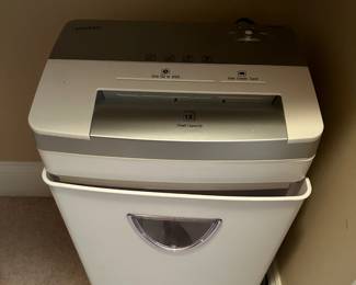 #82	Staples Shredder - 22" Tall	 $20.00 
