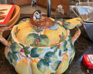 #225	Fitz and Floyd Partridge and a Pear Tree Soup Tureen 	 $40.00 
