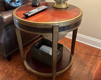 #17	Wood Look Round Table w/gold accents - 24x28	 $75.00 
