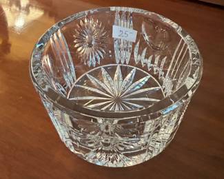 #117	Crystal w/Angels Round Bowl - 5.5"x3"	 $25.00 
