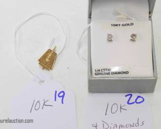 Selection of Gold Jewelry