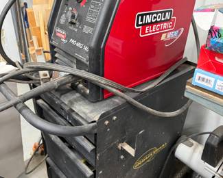Lincoln electric welder and cart 
