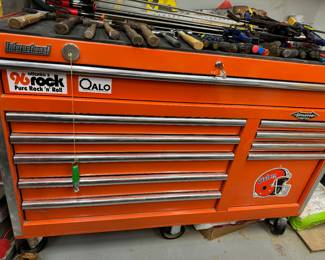 International Rolling Tool Chest