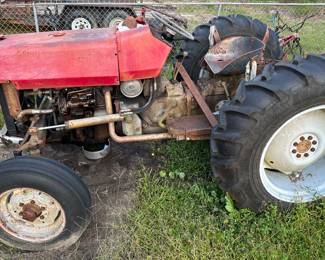 Will run but has fuel line issue 