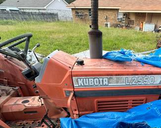 Will run but has fuel line issues 