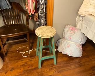Classic office chair & bedding - green stool removed by family