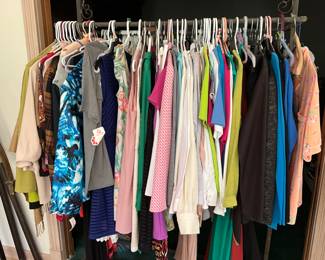 There are tons of clothing throughout both downstairs & upstairs - men’s, women’s, girls smaller sizes and more!!!