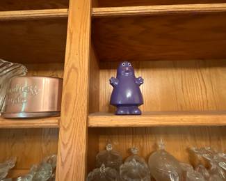 Dining Room - cake carrier - more glass candy dishes