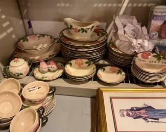 More glassware & set of dishes