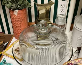 Cake plate with cover- other decor