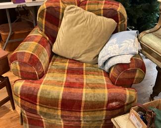 Chair, pillow & blanket