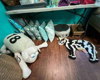 Upstairs - lamb on left removed by family