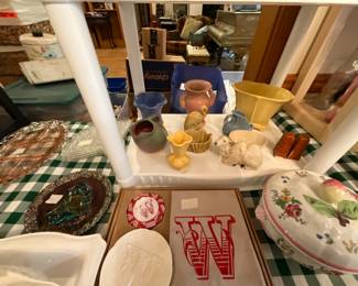 Dining room -m-lantern & vases
