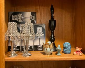 More wall unit decor