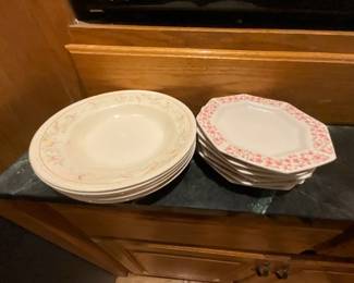 Kitchen - plate sets