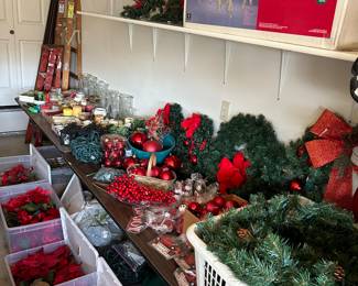 Outdoor Holiday Decor