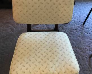 Willett Trans East Dining Chair