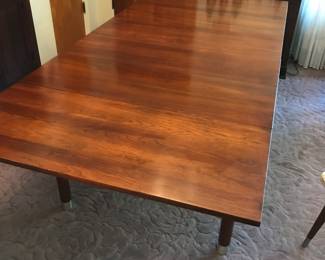 Willett Dining Room TAble with Leaves